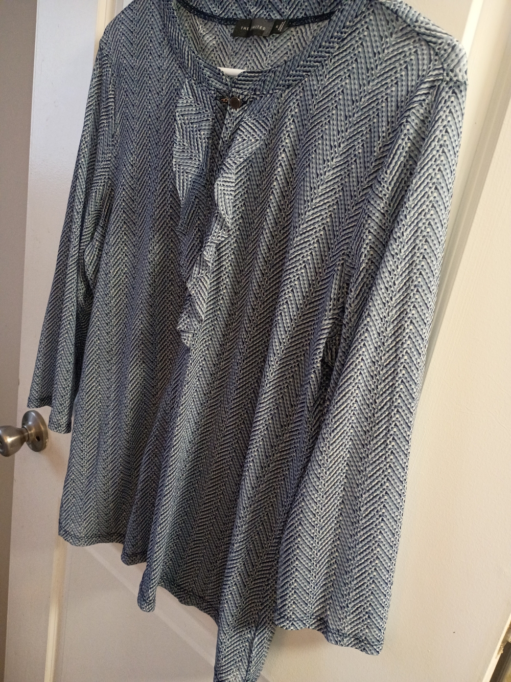 The Limited Blue Chevron Ruffle Neck Blouse - Picture 4 of 7